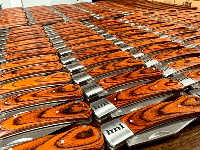 Custom Logo Bison River Knives w/Leather Sheath
